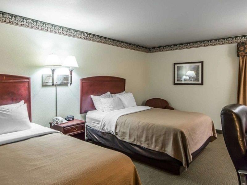 Western Nsu Hotel